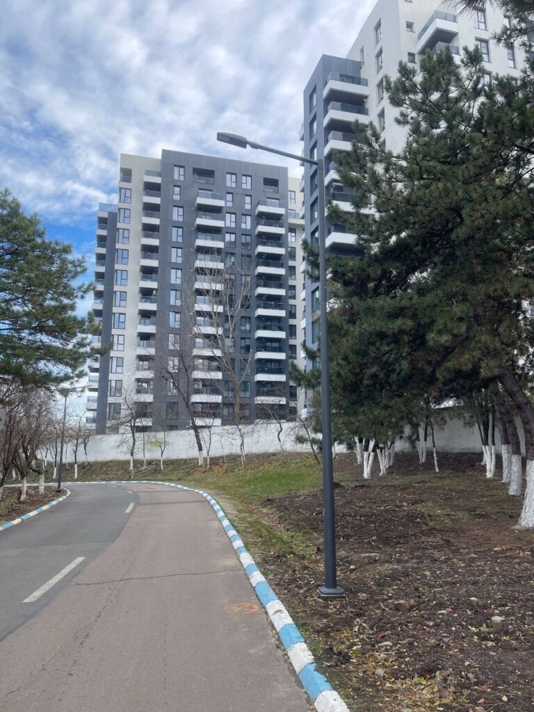 poteau éclairage extérieur