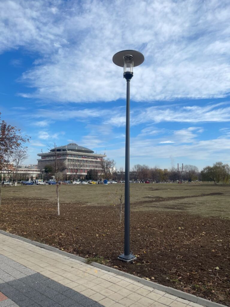 poteau éclairage aluminium