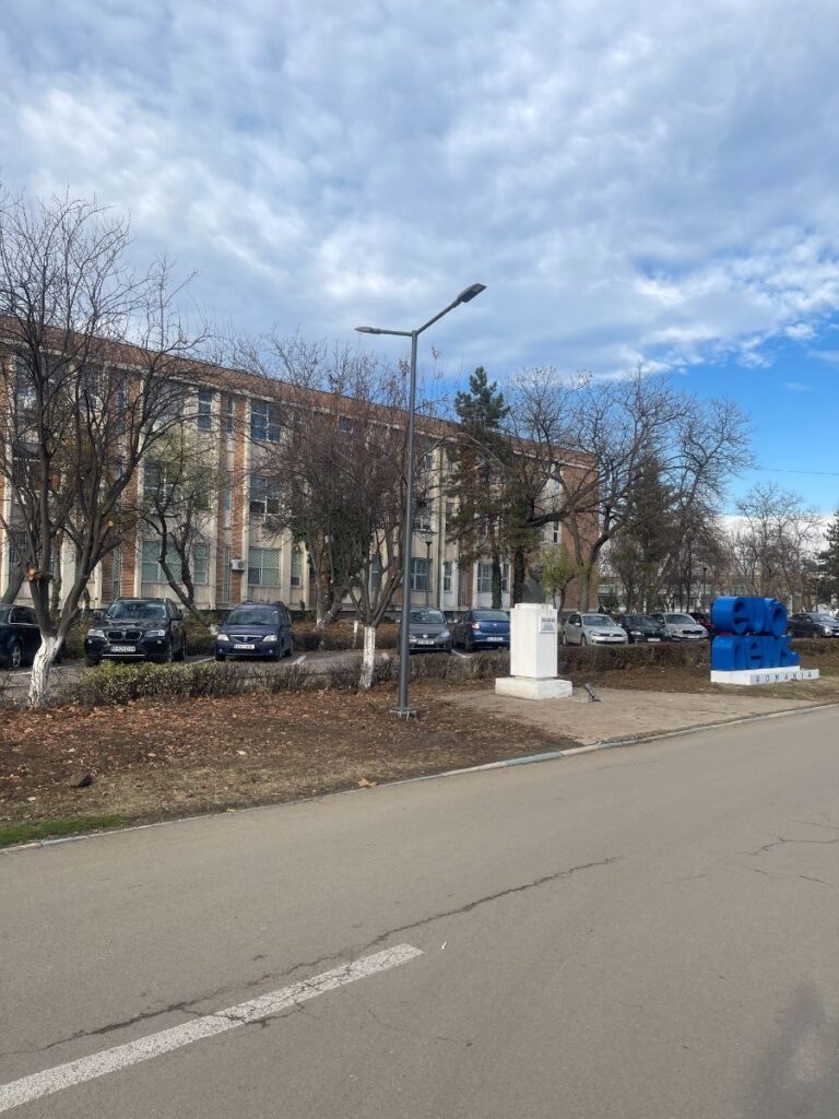 poteau éclairage aluminium