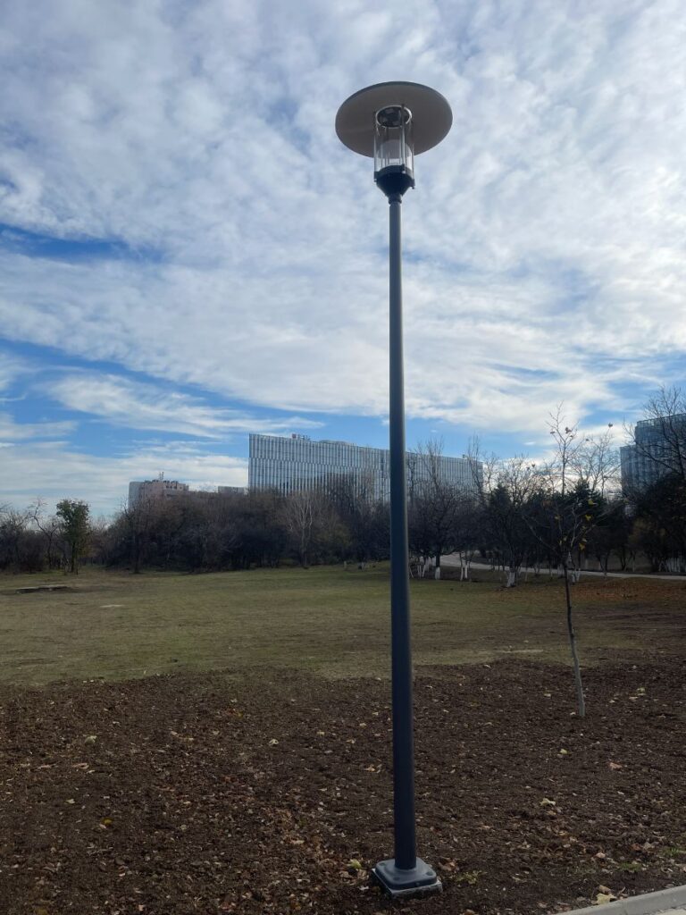 poteau éclairage aluminium